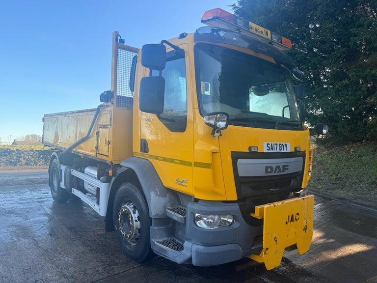 image for 2017 DAF LF 290 Euro 6 steel insulated tipper sheet VBG drawbar ex council