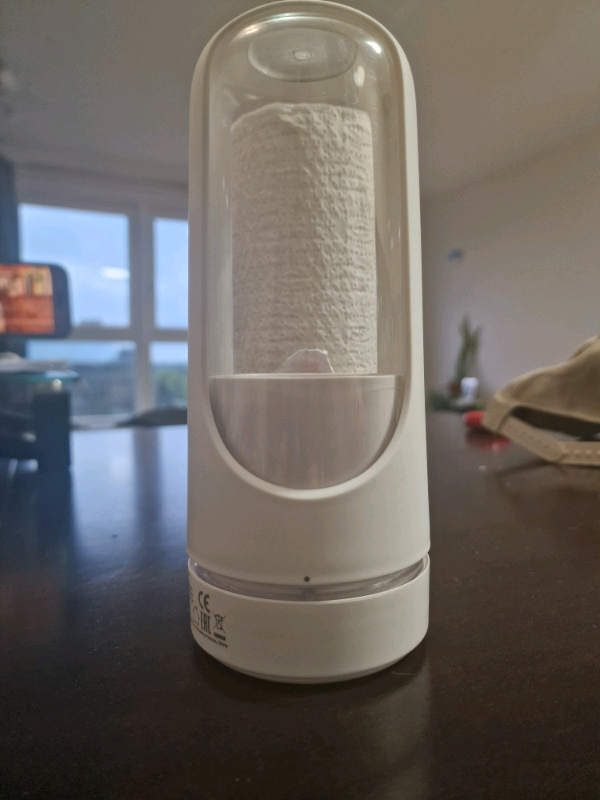 Compact size juice blender