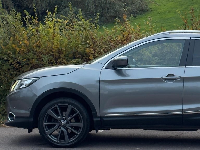 2017 Nissan Qashqai 1.2 DIG-T Tekna 2WD Euro 6 (s/s) 5dr HATCHBACK Petrol Manual