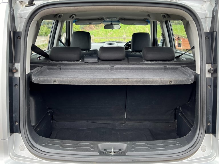 KIA SOUL 1.6 CRDi 2 5dr Silver Lovely Value Family motoring