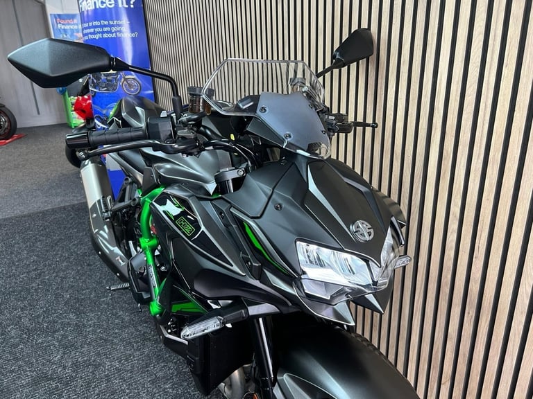 2024 74 Kawasaki Ninja ZH2 Z H2 1000 Performance SUPERCHARGED - AKRAPOVIC 