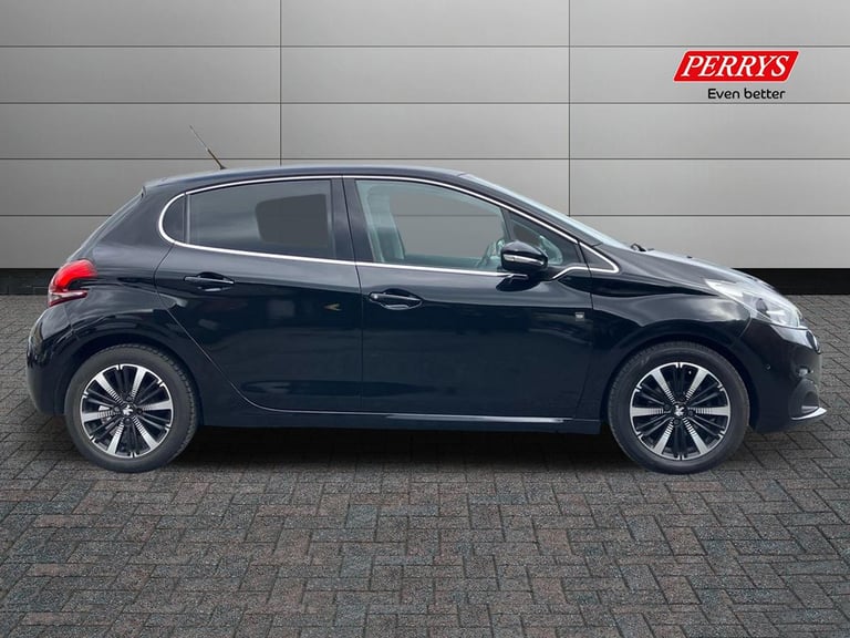 2019 Peugeot 208 1.2 PureTech 82 Tech Edition 5dr [Start Stop] Hatchback Manual