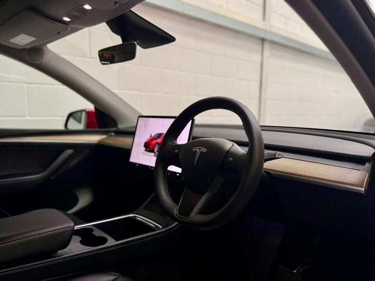 2022 Tesla Model Y Long Range AWD 5dr Auto MPV ELECTRIC Automatic