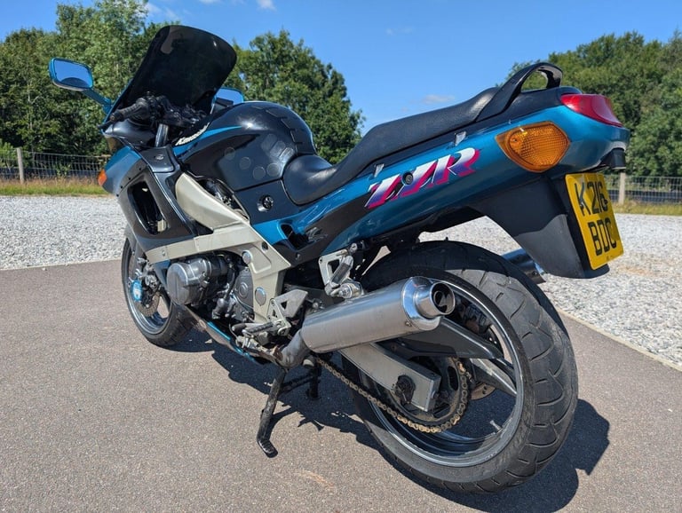 1993 KAWASAKI ZZR600