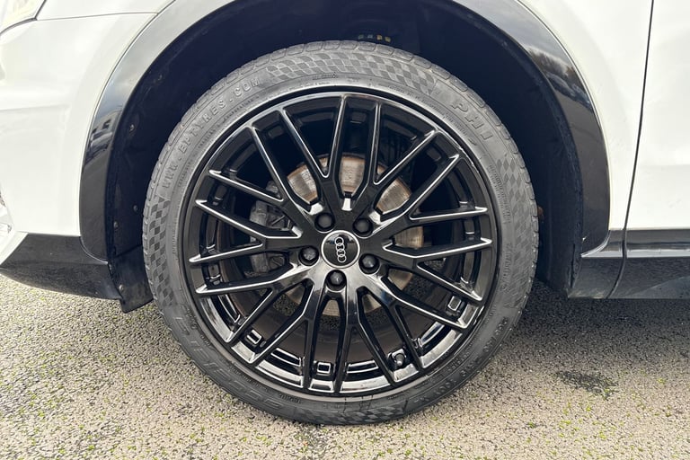 2018 Audi Q3 2.0 TDI Black Edition 5dr ESTATE DIESEL Manual