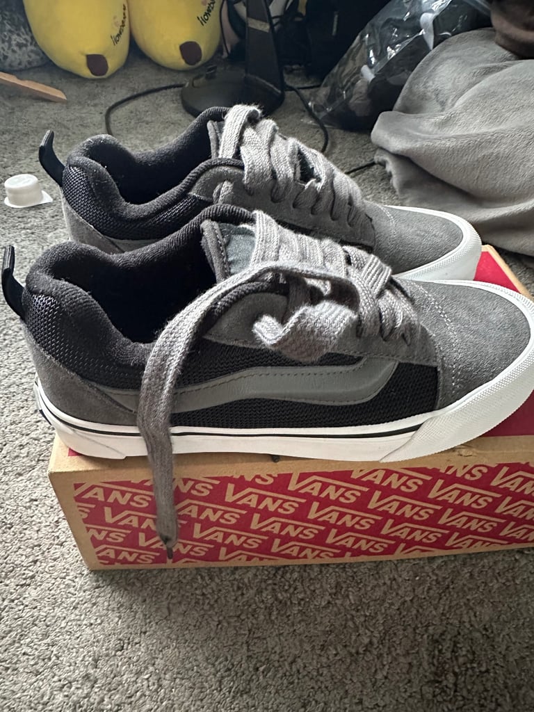 image for Brand new vans skater shoes