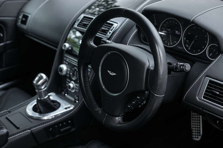 2011 Aston Martin Vantage 2dr HATCHBACK PETROL Manual