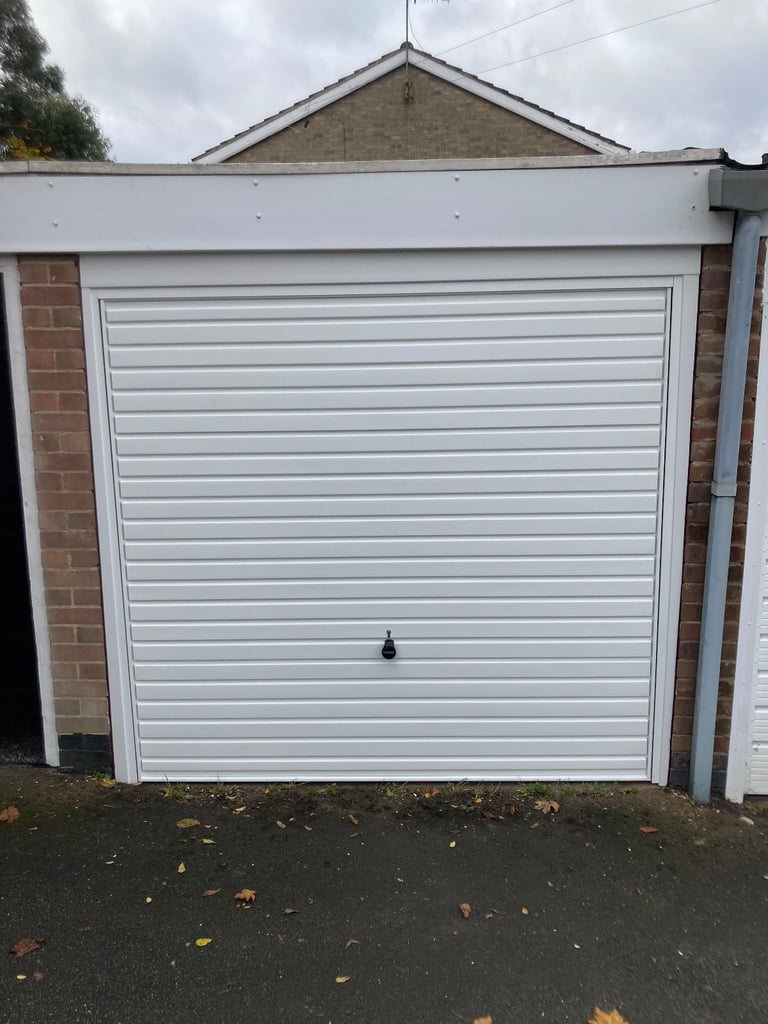 West Bridgford - Rugby Road - Garage to Let