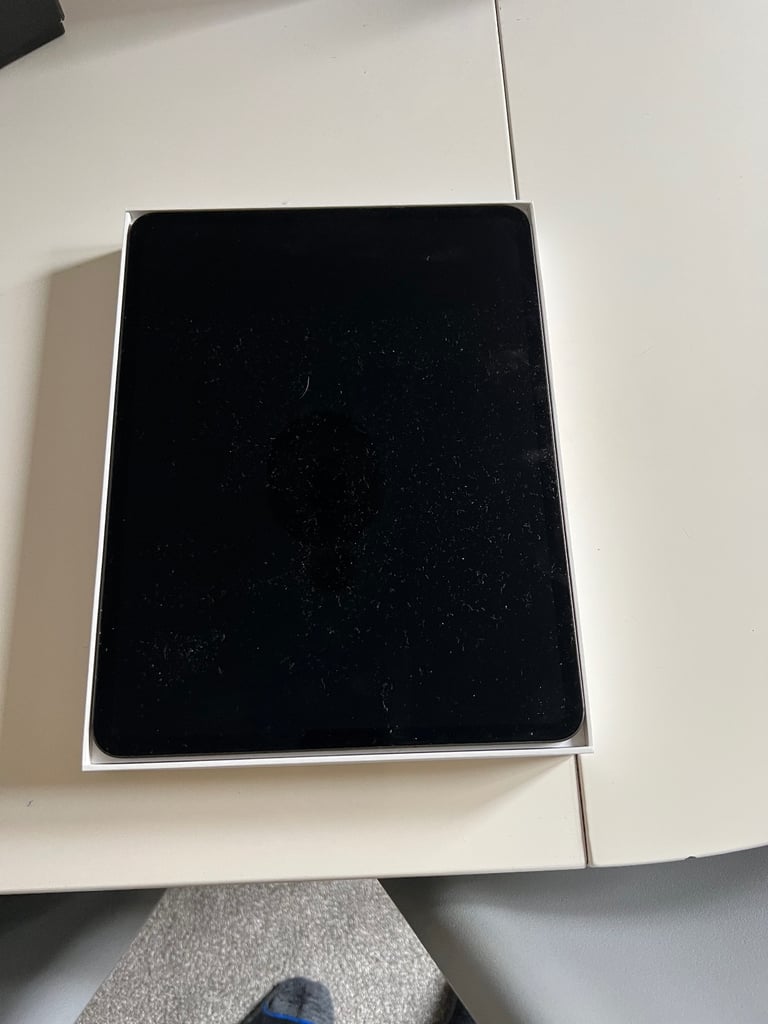 image for Apple iPad 13”M4 256Gig WiFi 5G