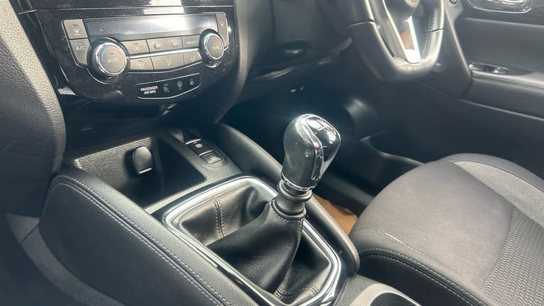 2019 Nissan Qashqai 1.3 DiG-T Acenta Premium 5dr Petrol Hatchback Hatchback Petrol Manual
