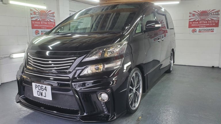 Toyota vellfire golden eyes 2.4 automatic 7 seat japanese import 56k miles 2014 