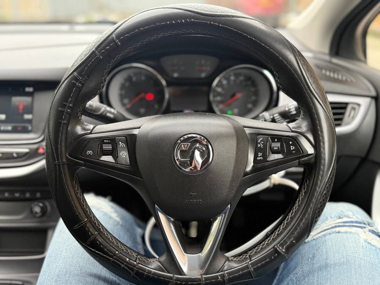 2019 Vauxhall Astra 1.0T ecoTEC Tech Line Nav 5dr Hatchback Petrol Manual