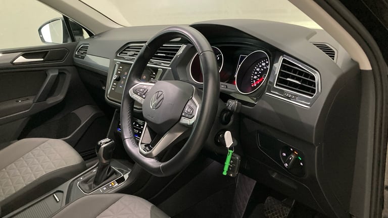 2021 Volkswagen Tiguan 1.5 TSI 150 Life 5dr DSG Petrol Estate Estate Petrol Automatic