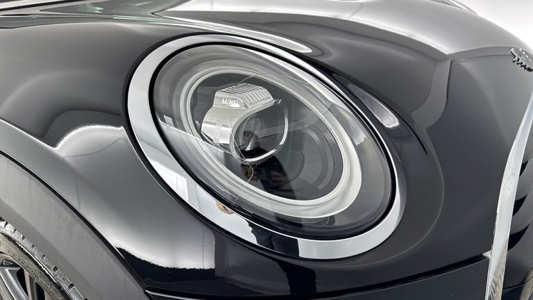 2018 MINI Hatch 1.5 Cooper Sport II 3dr Auto Petrol Hatchback Hatchback Petrol Automatic