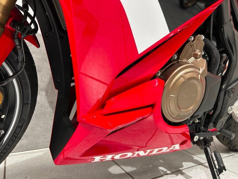 2024 Honda CBR500R - 2276 miles - 1 OWNER!