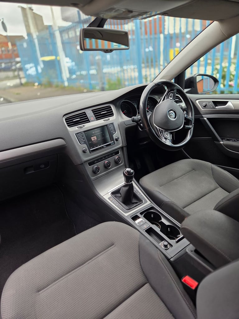 Volkswagen, GOLF, mk 7 Hatchback, 2016,  Tdi  bluemotion 5 sp Manual, 1598 (cc), 5 doors