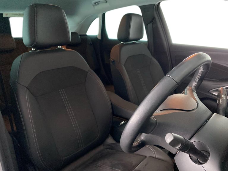 2022 Vauxhall Crossland 1.2 Turbo [130] Ultimate 5dr Auto Crossover/SUV PETROL Automatic