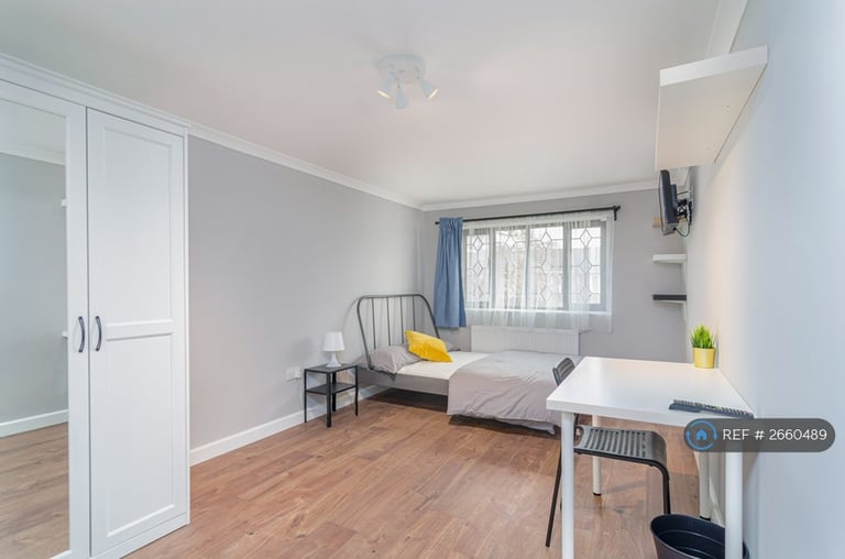 Studio flat in Galfrid Road, Cambridge, CB5 (#2660489)