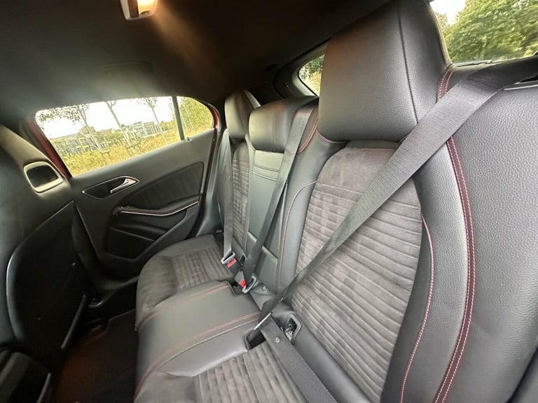 2015 Mercedes-Benz GLA 2.1 GLA200 CDI AMG Line SUV 5dr Diesel Manual Euro 6 (s/s) (136 ps) ESTATE...