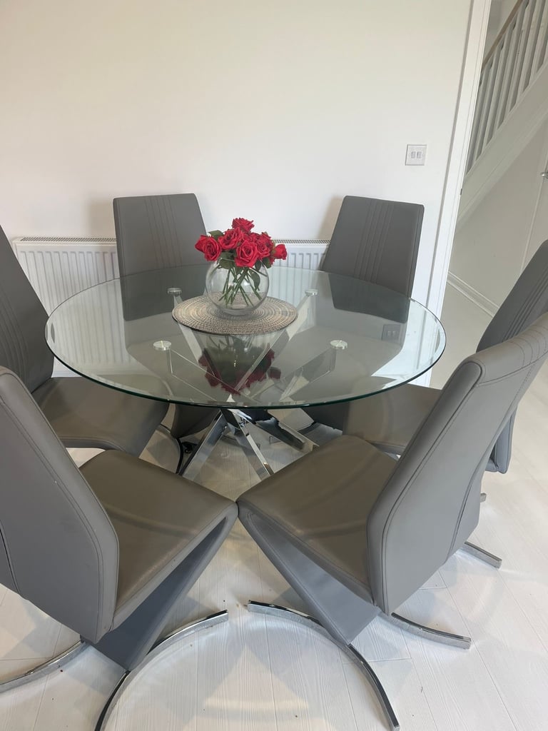 Glass Dining table with 6 chairs