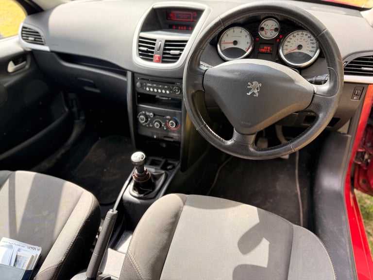 2011 PEUGEOT 207 - 1 YEARS MOT