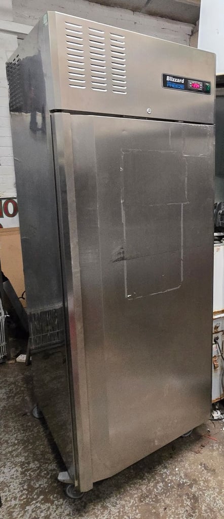 Blizzard BL1SS Solid Door Freezer, Catering Commercial Upright FREEZER