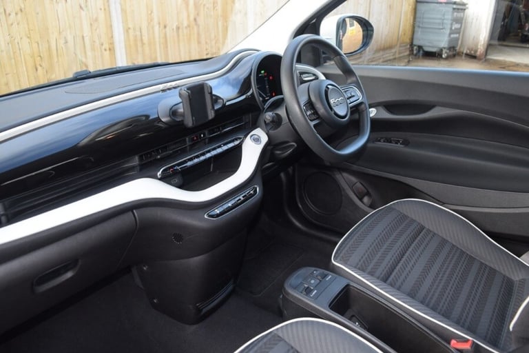  Fiat 500e 24kwh Action Hatchback 3dr Electric Auto 95 Ps Electric