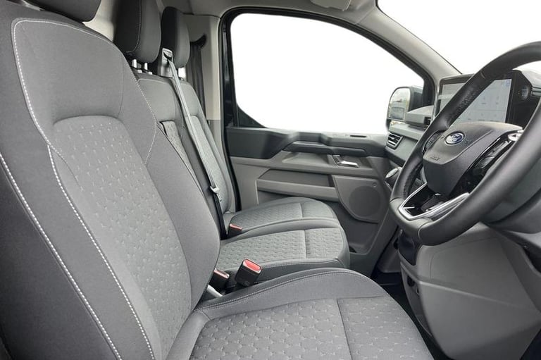2024 Ford Transit Custom 300 Limited L2 LWB FWD 2.0 EcoBlue 136ps CRUISE CONTROL, PLY LINED, AIR ...