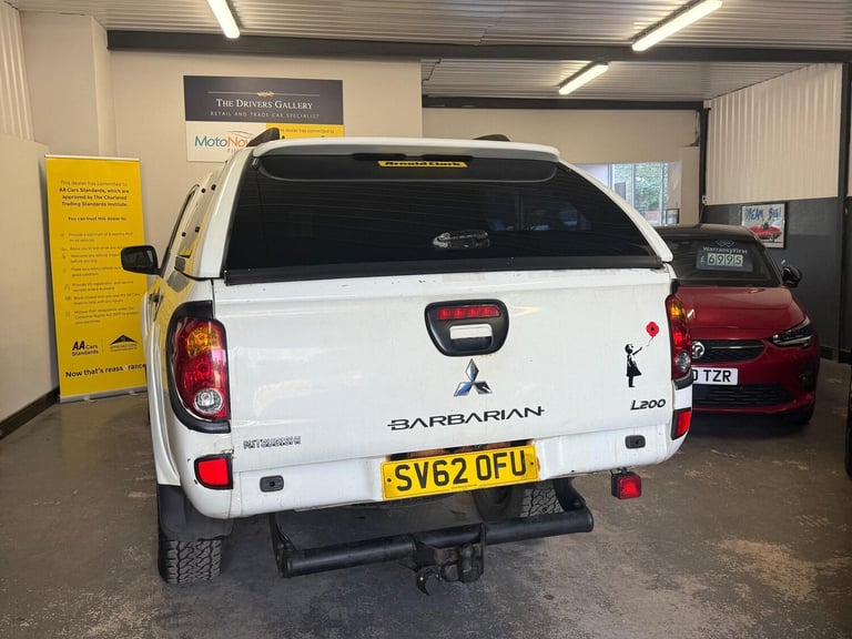 2012 Mitsubishi L200 2.5 DI-D Barbarian Black 4WD Euro 5 4dr (LB) PICK UP Diesel Manual