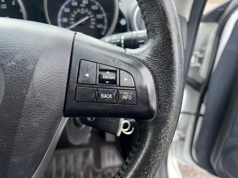 2013 Mazda Mazda3 1.6 Tamura Euro 5 5dr HATCHBACK Petrol Manual