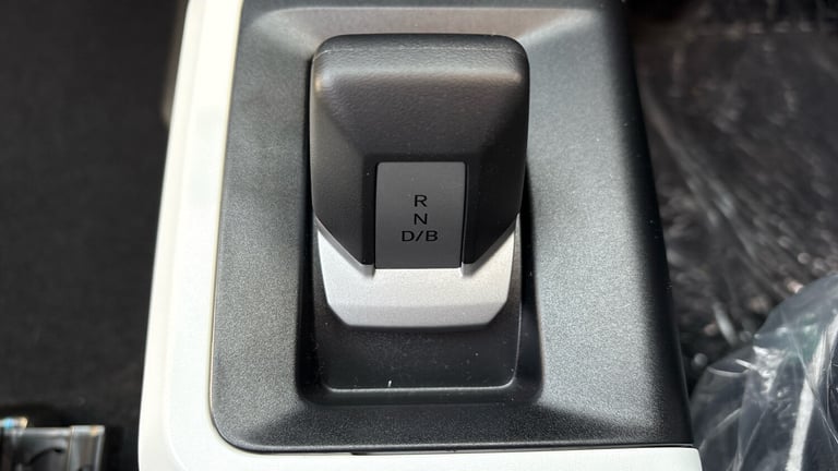 2025 Dacia Spring 27kWh Expression 65 48kW 5dr Auto Electric Hatchback Hatchback Electric Automatic