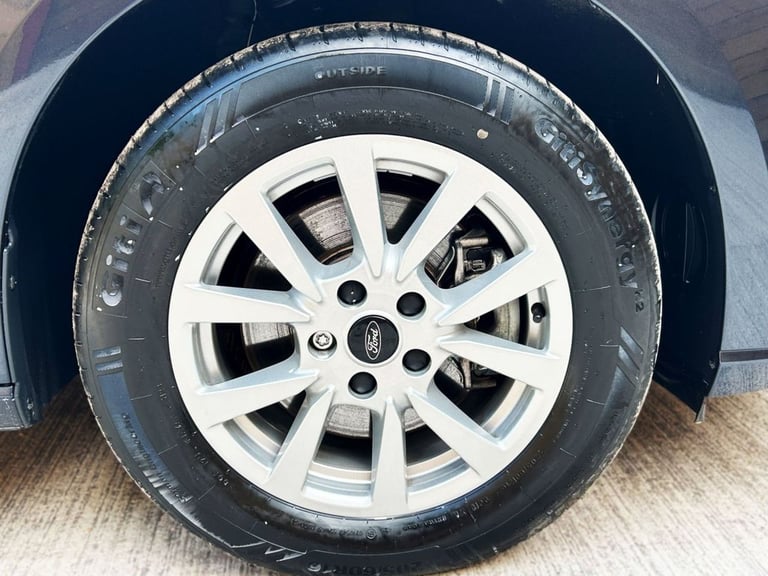 2024 Ford Tourneo Connect 2.0 EcoBlue Titanium 5dr Auto [7 seat] MPV DIESEL Automatic