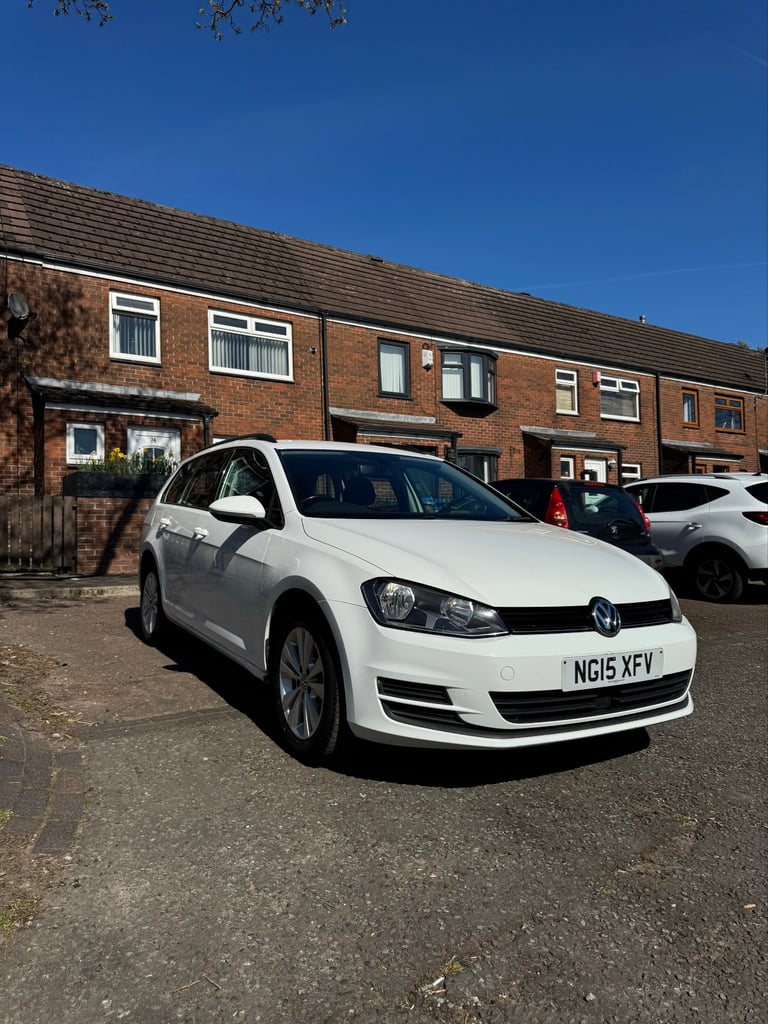 Volkswagen, GOLF, Estate, 2015, Semi-Auto, 1598 (cc), 5 doors