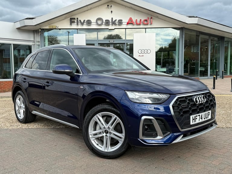 image for 2024 Audi Q5 2.0 TFSIe 50 S line SUV 5dr Petrol Plug-in Hybrid S Tronic quattro Euro 6 ( ESTATE P...
