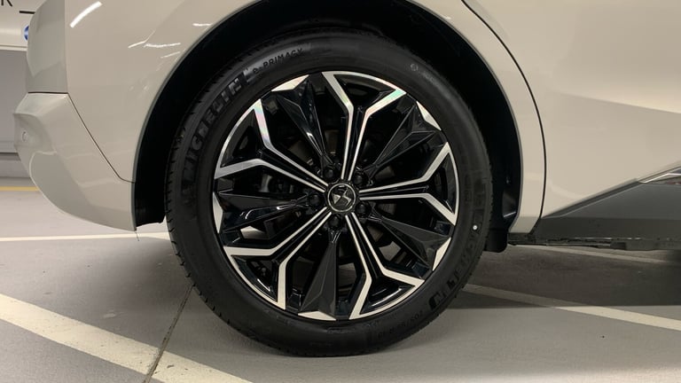 2025 DS Automobiles DS 4 1.6 E-TENSE 12.4kWh Rivoli Hatchback 5dr Petrol Plug-in Hybrid EAT8 Euro...