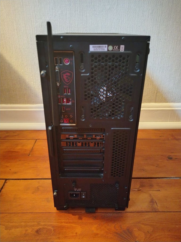 Gaming PC - Ryzen 5800X, 32GB DDR4, RTX 4060 Ti 16GB, 2.5TB