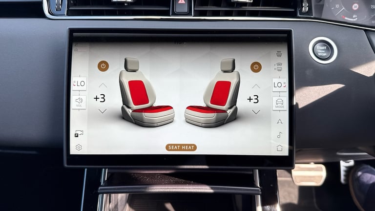 2025 Land Rover Range Rover Evoque 2.0 D165 Dynamic SE 5dr Auto Diesel Hatchback Hatchback Diesel...