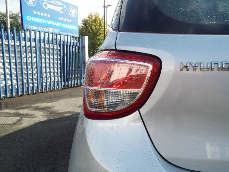 2014 Hyundai i10 1.0 Premium Hatchback 5dr Petrol Manual Euro 5 (66 ps) Hatchback Petrol Manual