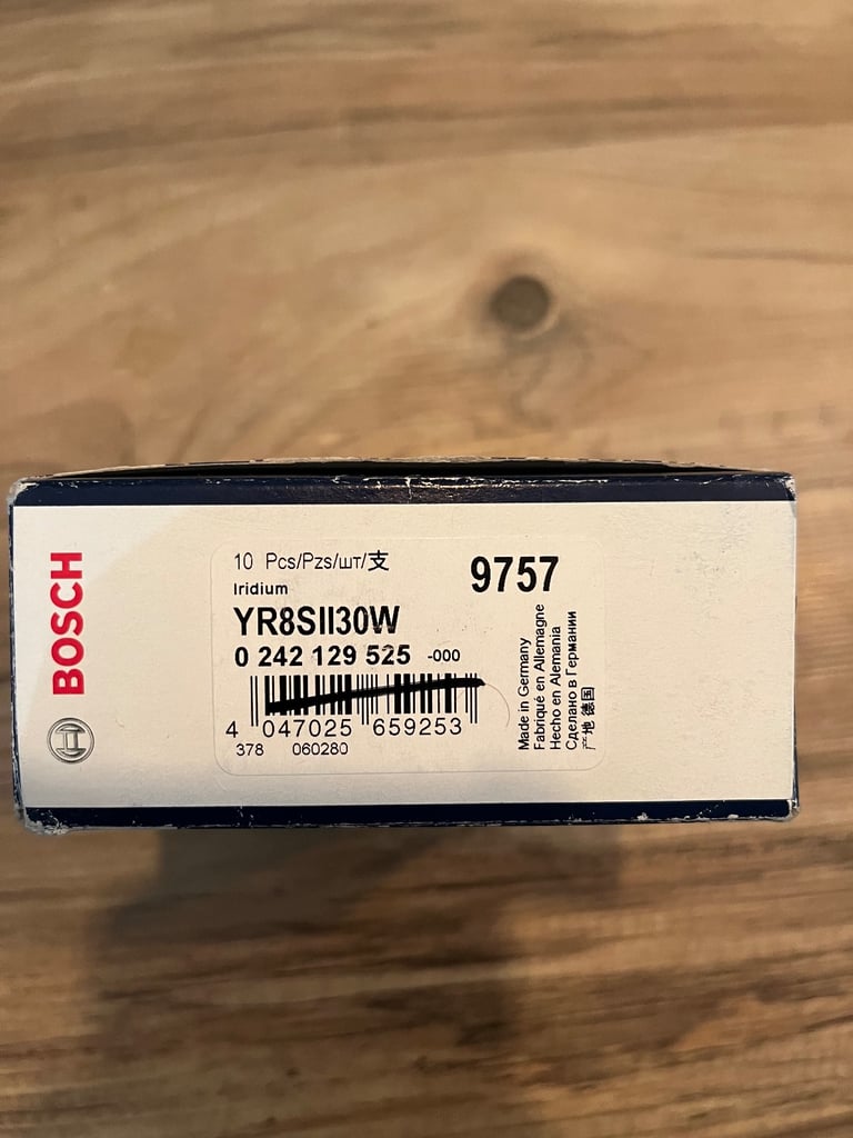 Bosch iridium YR8SII30W spark plugs - £10 each - 10 available