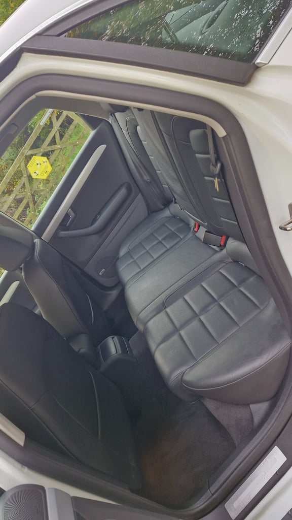 2012 SEAT Exeo 2.0 TDI CR SE Tech 4dr Multitronic [143] SALOON Diesel Automatic