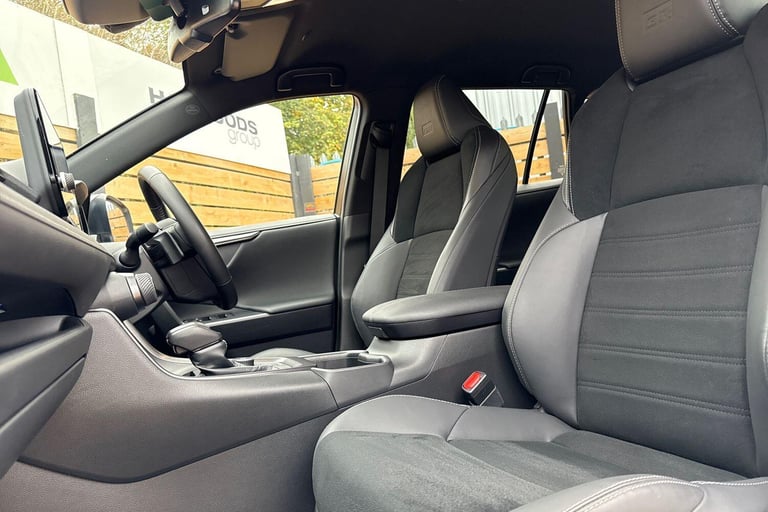 2024 Toyota RAV4 2.5 VVT 18.1kWh GR SPORT SUV 5dr Petrol Plug-in Hybrid CVT 4WD Euro 6 (s/s) ESTA...