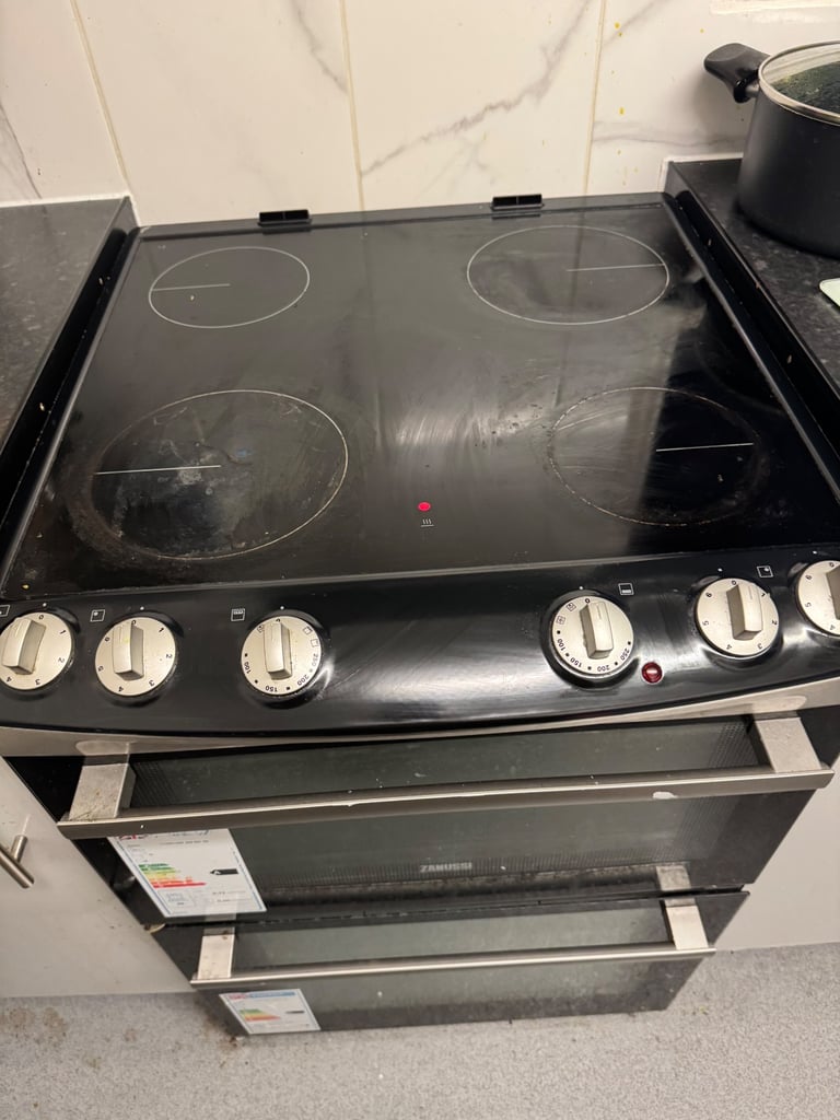 Electric hob