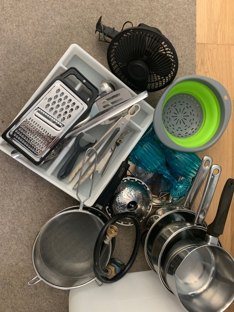 Assorted caravan and camper van bits