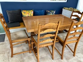 Solid Oak Extendable Dining Table & 4 Chairs