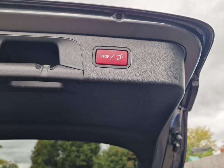 2020 Mercedes-Benz GLC 2.0 GLC300de 13.5kWh AMG Line (Premium) G-Tronic+ 4MATIC Euro 6 (s/s) 5dr ...