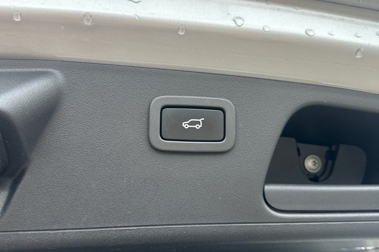  Jaguar E Pace 2.0 P250 R Dynamic Hse Suv 5dr Petrol Auto Awd Euro 6 s/s 249 Ps