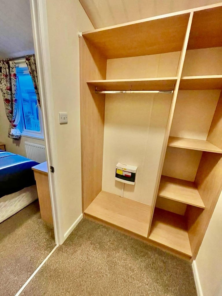 STUNNING LODGE BY THE BEACH FREE 2025 SITE FEES TOWYN NORTH WALES CORNER PLOT