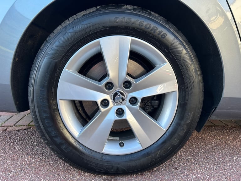 2017 Skoda Superb 1.4 TSI S 5dr ESTATE Petrol Manual