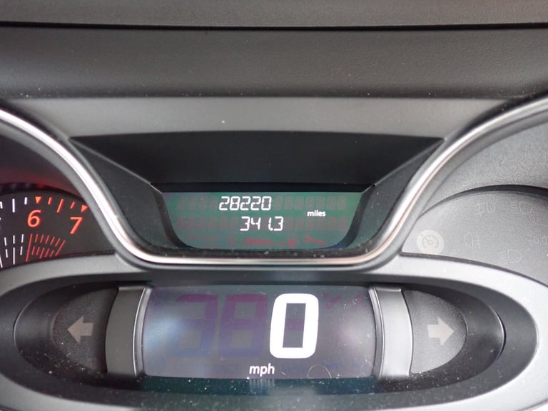 2019 Renault Captur 1.3 TCe ENERGY Iconic SUV 5dr Petrol Manual Euro 6 (s/s)