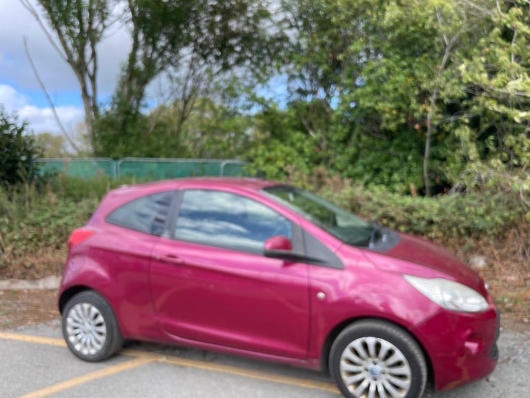 FORD KA 1.2 ZETEC 59 REG MAGENTA RED 3 DOOR MOT JUNE 25TH 2026 TAX £35 LOW INSURANCE